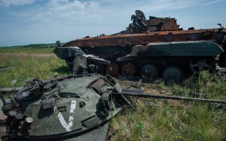 За добу Росія втратила в Україні ще три сотні своїх військових