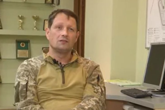 Військовий пенсіонер на фронті самотужки захопив у полон росіян, яких сплутав із ЗСУ