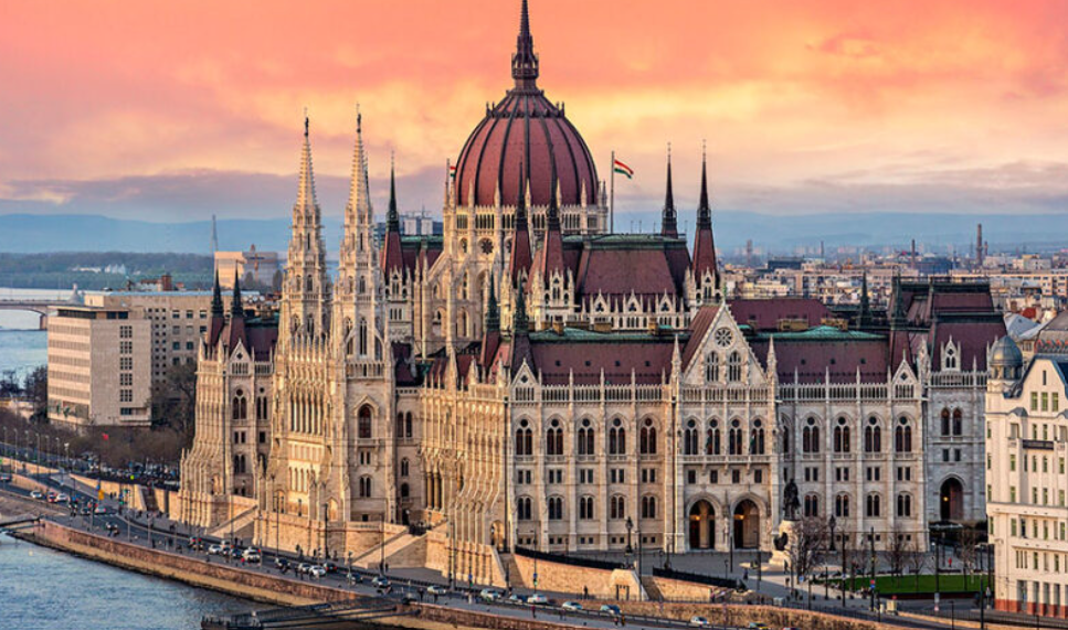 Угорщину можуть виключити з ЄС