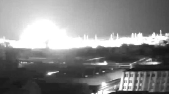 Російська ракета впала за 300 метрів від ядерних реакторів Південноукраїнської АЕС