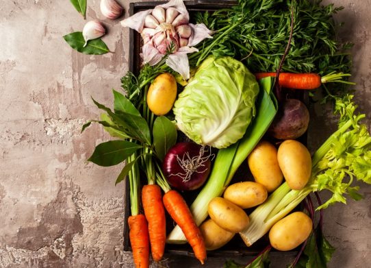 Які ціни на овочі “борщового набору” на львівському “Шуварі”