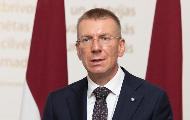 Голова МЗС Латвії заявив, що Україна має право завдавати ударів по військових об’єктах у Росії