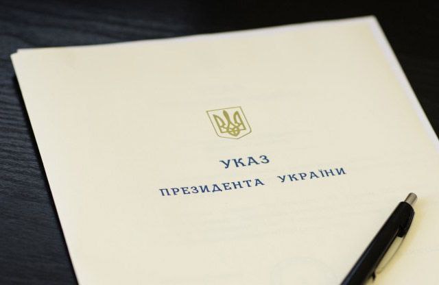 Зеленський підписав указ про створення 4 військових адміністрацій у Херсонській області