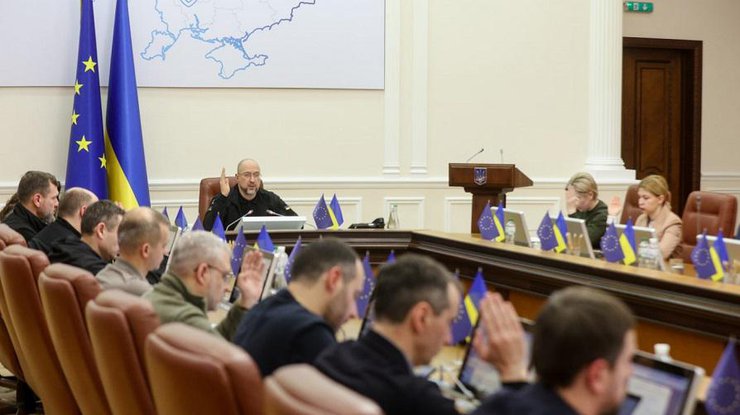 Кількість міністерств в Україні скоротять з 20 до 14 – ЗМІ