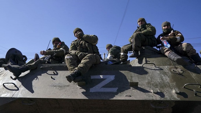 На Донеччині дезертирували 20 озброєних російських зеків