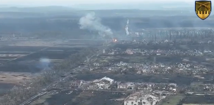 Українські воїни показали, як одним пострілом знищили ворожий танк