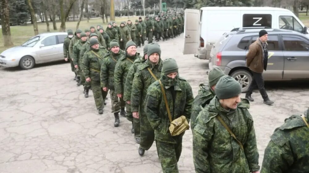 Росія готується до мобілізації 17-річних