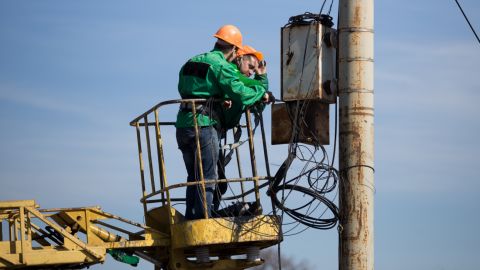 Після масованої ракетної атаки рф енергосистема України відновлюється в плановому режимі