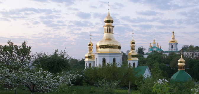 Мін’юст перевірить договір УПЦ МП на оренду майна Нижньої лаври