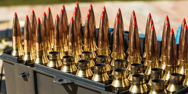 Британія пропонує збудувати завод з виробництва зброї для України