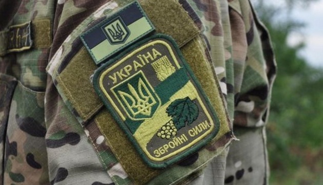 Збройним силам довіряють 96% українців. Опитування