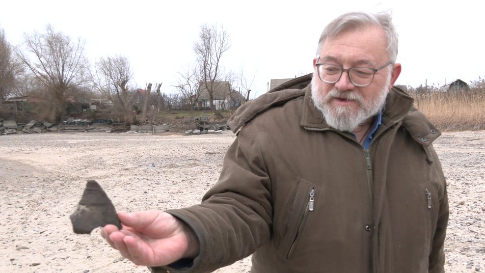 На березі Дніпра археологи знайшли кераміку віком три тисячі років