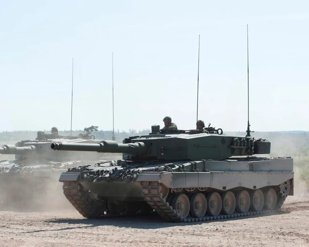Канада надішле Україні 4 танки Leopard 2