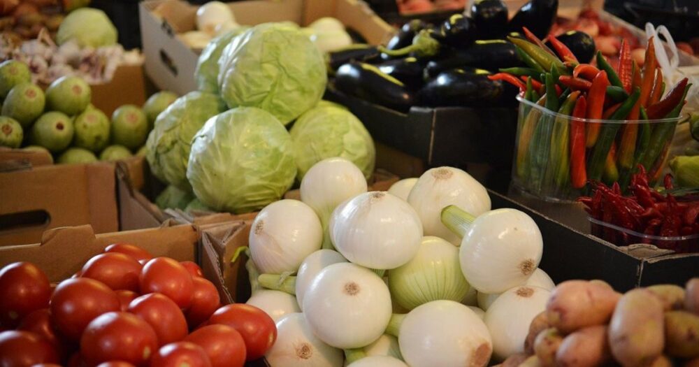 Яка вартість овочів “борщового набору” на “Шуварі” у Львові
