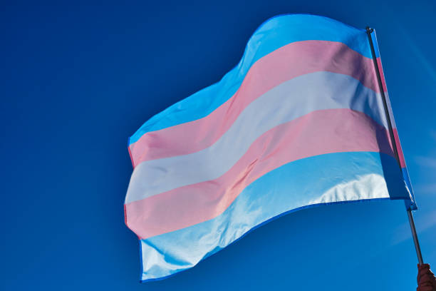 Українським трансгендерним жінкам можна виїхати за кордон, навіть, якщо в документах вони досі зареєстровані як чоловіки