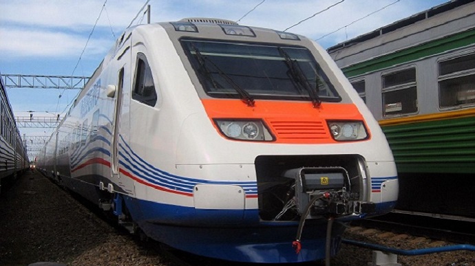 Україна попросила Фінляндію передати швидкісні поїзди, які раніше їздили до росії