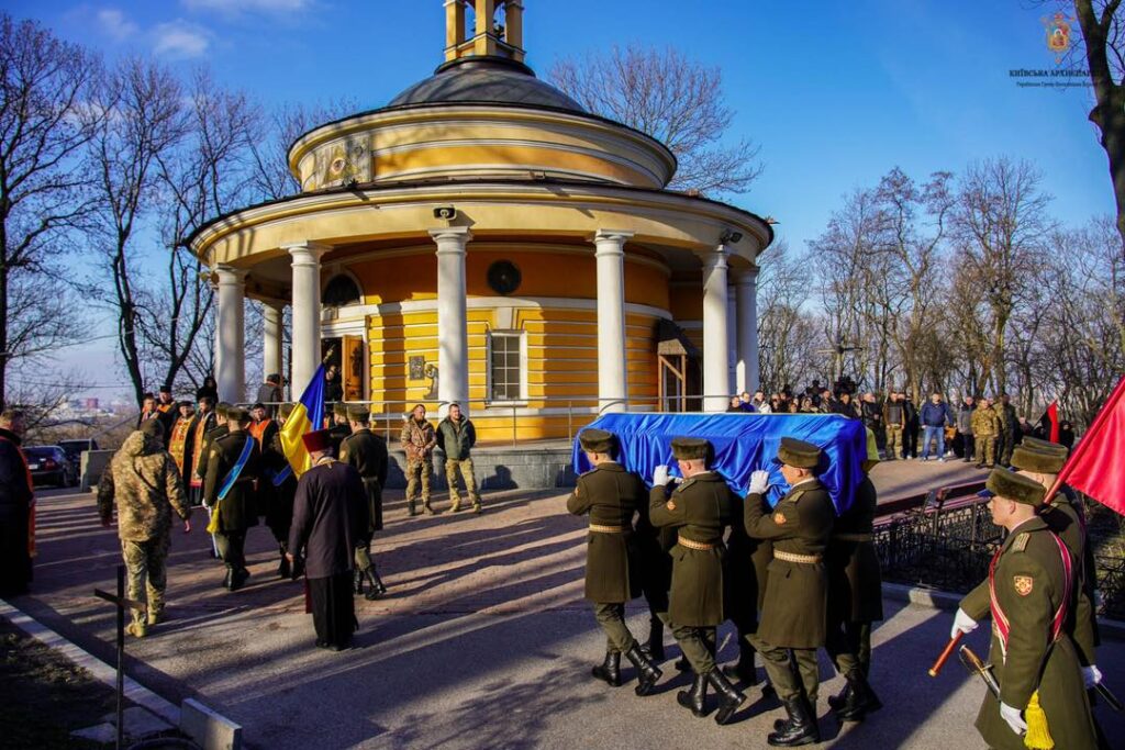 На “Аскольдовій могилі” у Києві пропонують створити Національний пантеон Героїв України