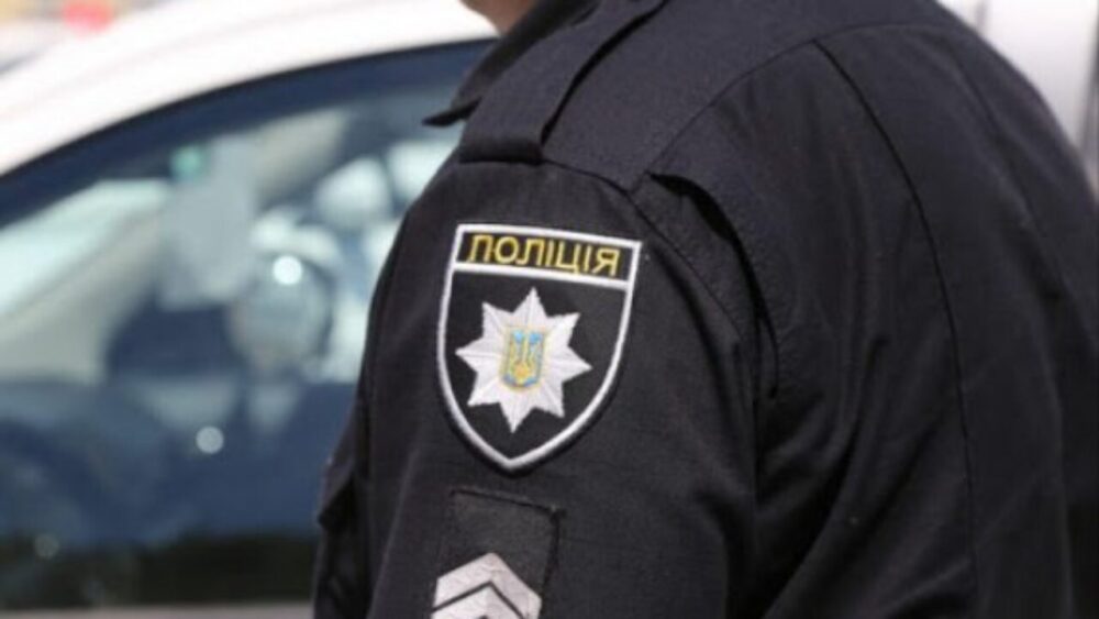 Тернопільські поліцейські повернули в сім’ю 12-річного хлопчика, який втік з дому
