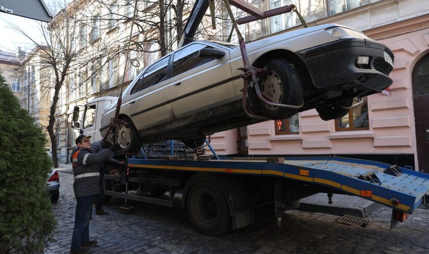 У львів’янина, який не сплатив майже 80 штрафів, вилучили авто