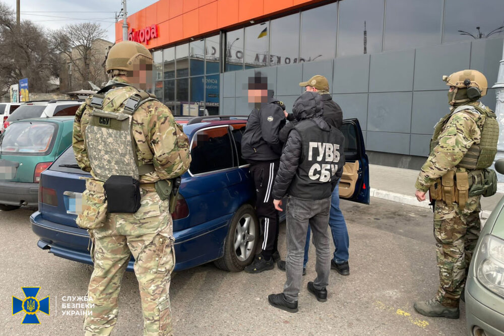 На Одещині затримали шахрая, який видурював гроші у родичів загиблих українських військових