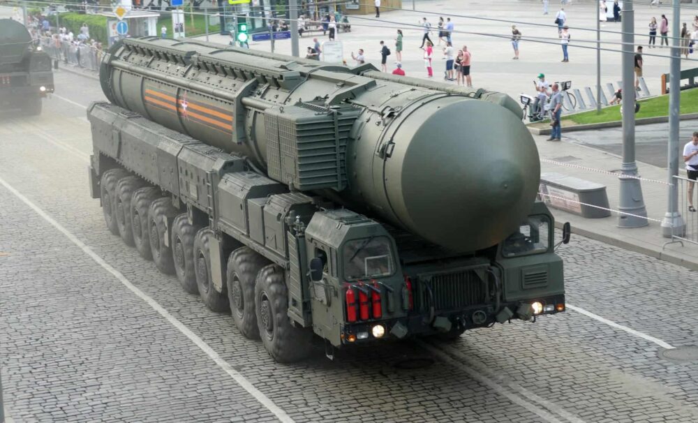 МЗС України відреагувало на наміри росії розмістити в Білорусі тактичну ядерну зброю