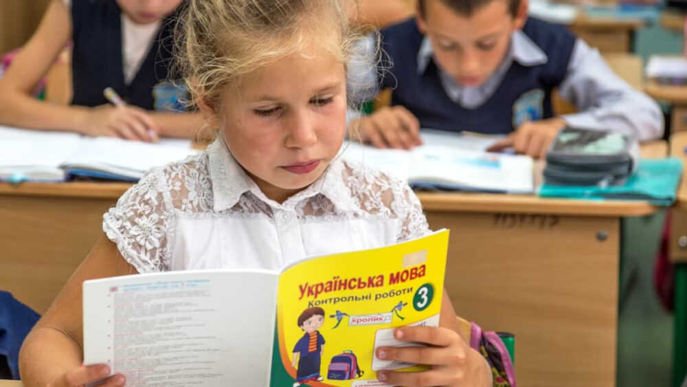 У школах Ірландії викладатимуть українську мову