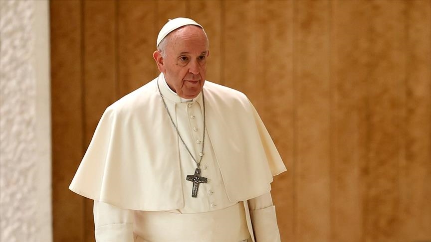 Папа Римський заявив, що війну в Україні розпалює “не лише росія”
