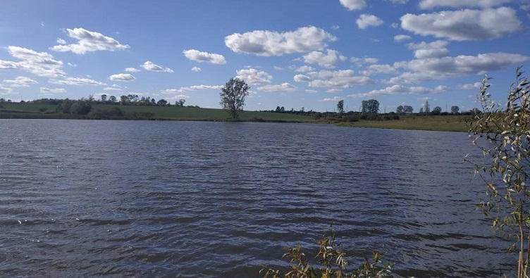 Державі повертатимуть землі водного фонду на Львівщині, на яких почали самовільно будувати відпочинковий комплекс