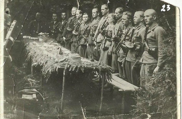 Як святкували Великдень вояки УПА в 1944-1950 роках. Фото