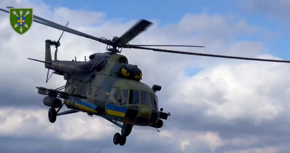 Український вертоліт завдав ударів по окупантам. Відео