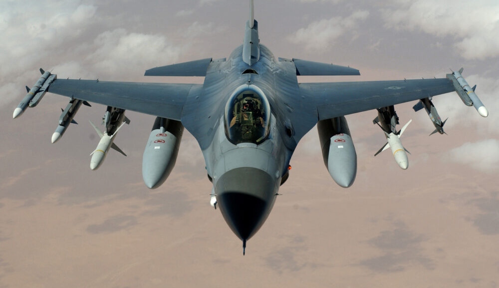 Резніков запросив пілотів F-16 до іноземного легіону