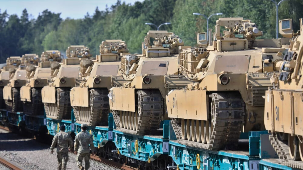 США планують передати Україні додаткові Abrams і Bradley