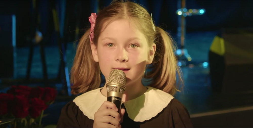 У Латвії 8-річна українка стала однією з найкращих учениць школи