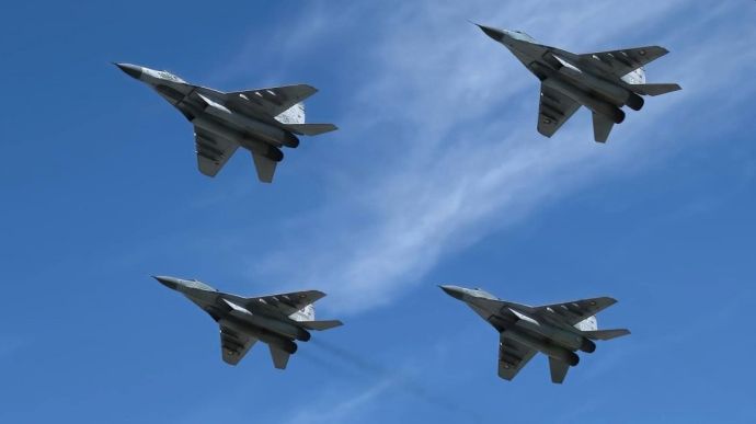 Польща передала Україні ще 4 винищувачі МіГ-29