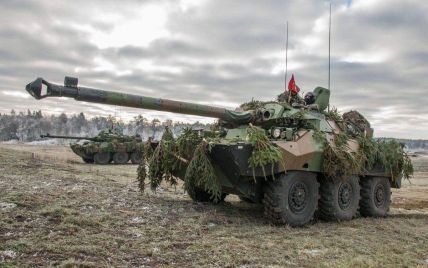 Франція найближчим часом передасть Україні десятки бронемашин і легких танків