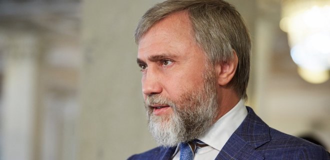 Суд заарештував повʼязані з підсанкційним бізнесменом Новинським частки в 72 компаніях