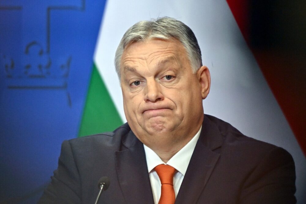 Премʼєр-міністр Угорщини назвав український контрнаступ “зайвим кровопролиттям”