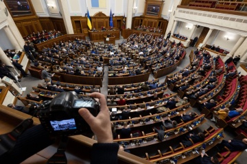 Після перемоги більшість українців хочуть оновлення Верховної Ради. Опитування