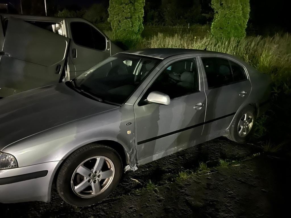 Мешканці Львівщини намагались ввезти власні авто як гуманітарну допомогу