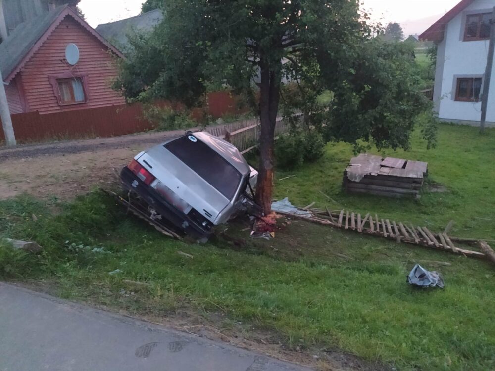 На Львівщині внаслідок ДТП загинув водій