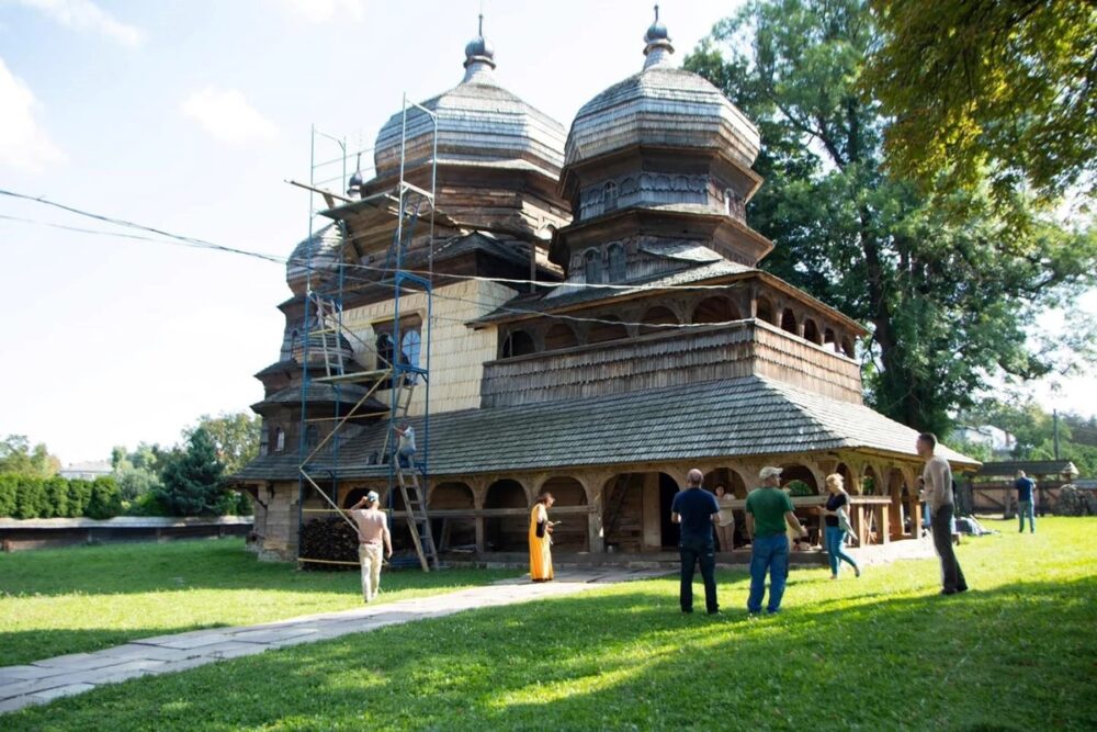 На Львівщині реставрують храм, збудований у XVI столітті