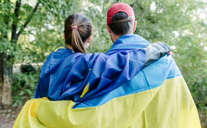 Серед українських біженців у Європі лише половина працевлаштовані