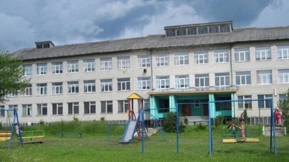 У департаменті освіти і науки ЛОВА прокоментували скандал із директором школи на Самбірщині