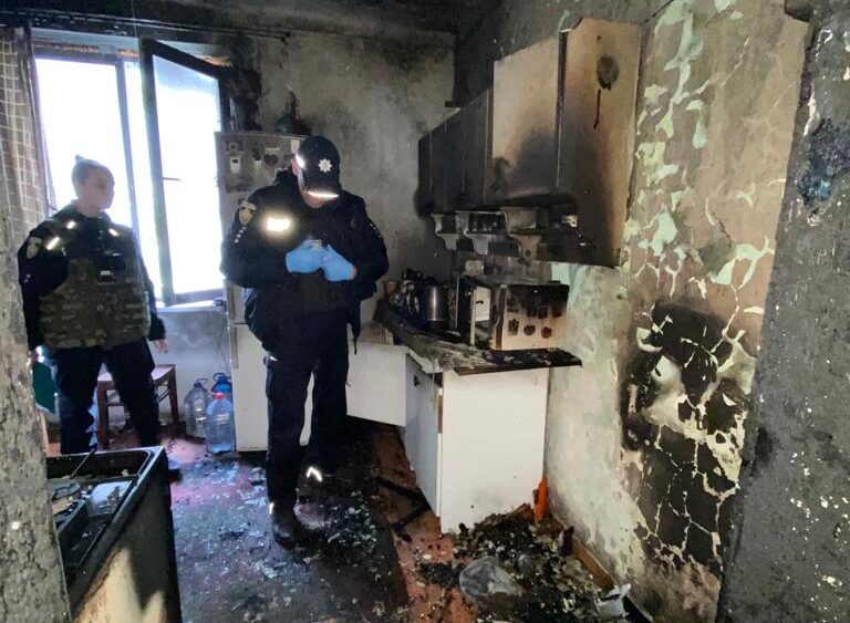 У Львові чоловік через конфлікт з дружиною підпалив власний будинок