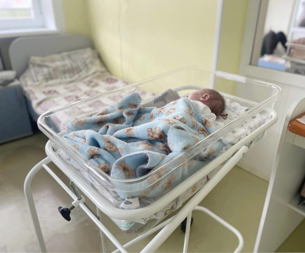 Львівські лікарі прооперували немовля з рідкісною вадою стравоходу