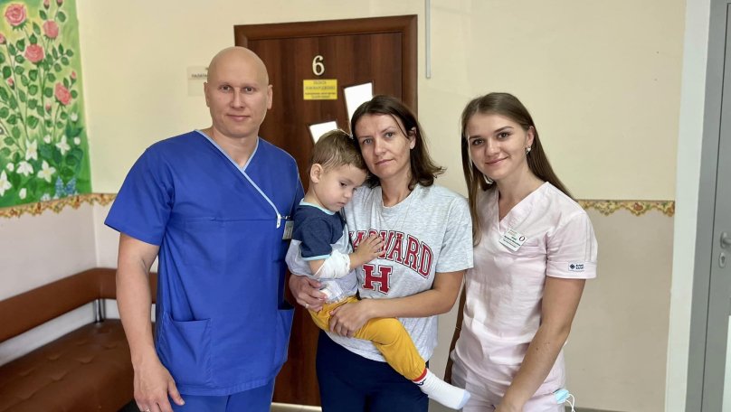 Дворічного хлопчика вилікували від остеомієліту у Львові