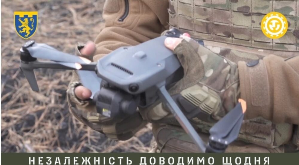 Львівська бригада показала, як знищує ворога за допомогою дронів