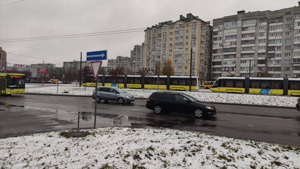 У Львові не курсують трамваї на Сихів