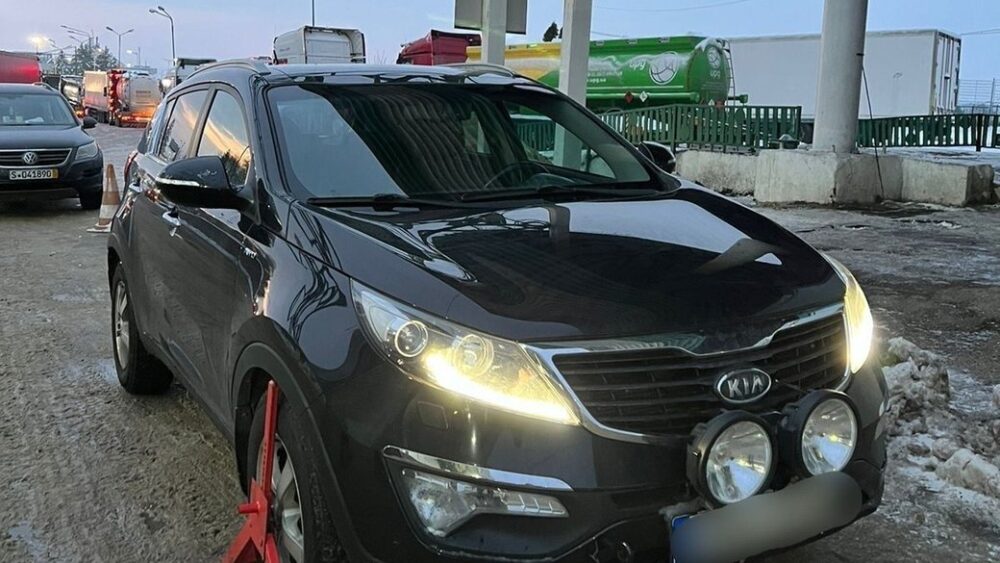 Львівські прикордонники виявили автомобіль, викрадений у Болгарії