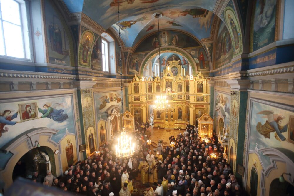 Вперше за майже 200 років у соборі на Тернопільщині молились українською